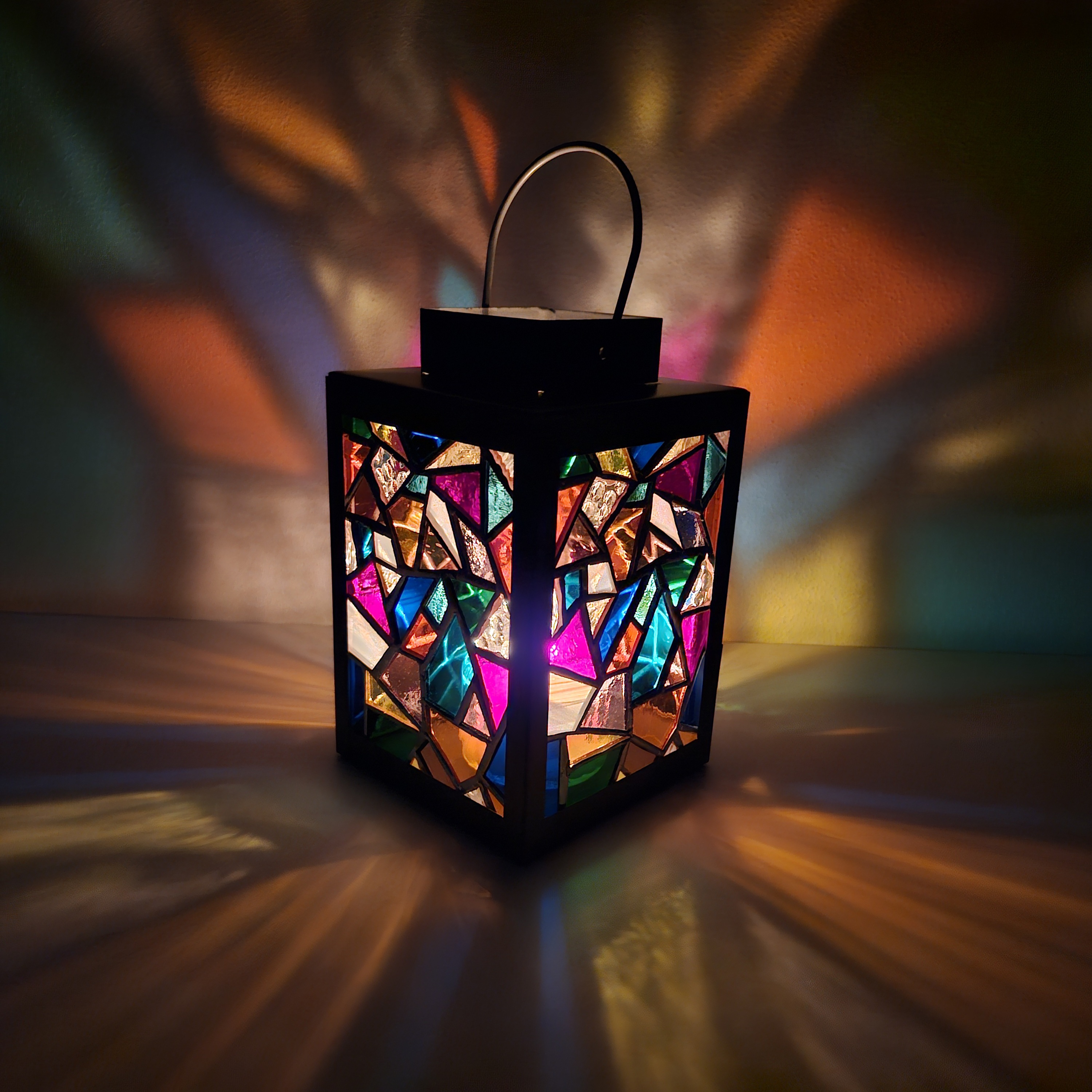 Vitrážová lucerna mozaika barevné sklo svíčka